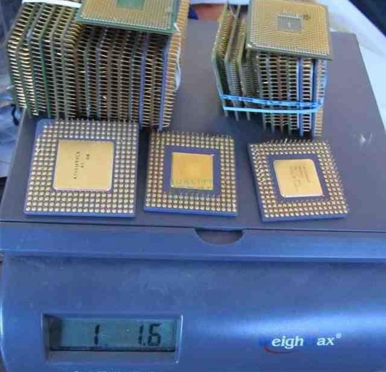 CPU COMPUTER SCRAPS