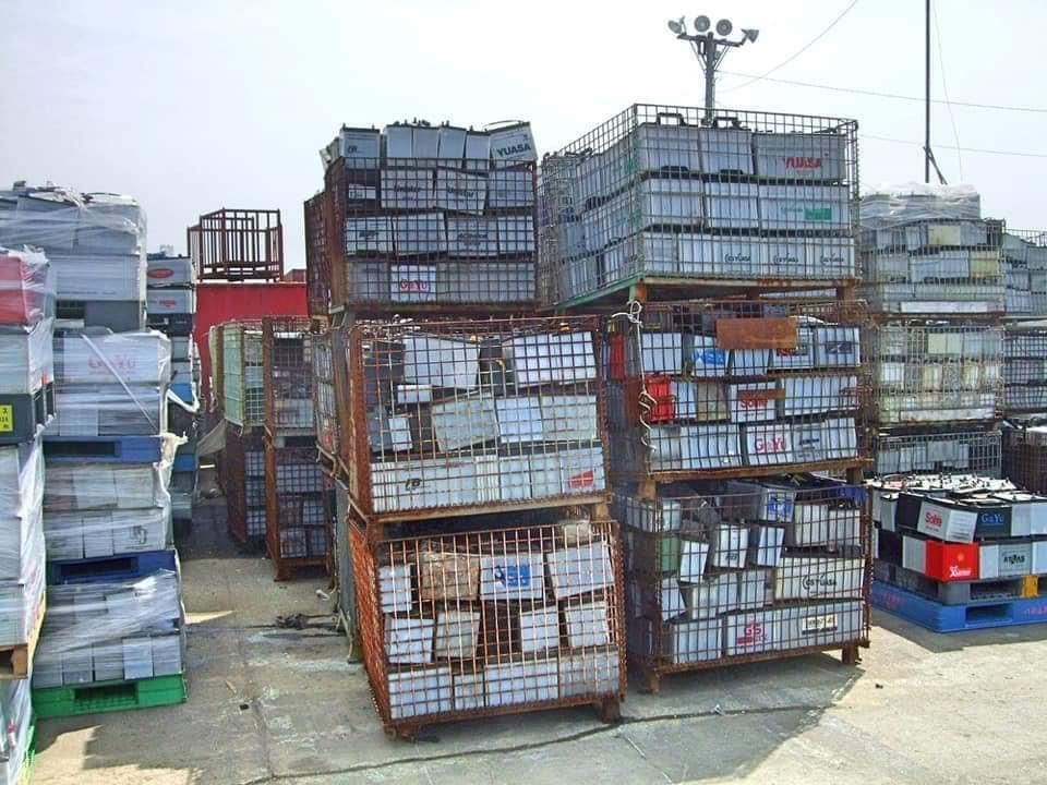 Wholesale price supplier of lead acid dry 12V drained battery lead scrap bulk stock with fast shipping