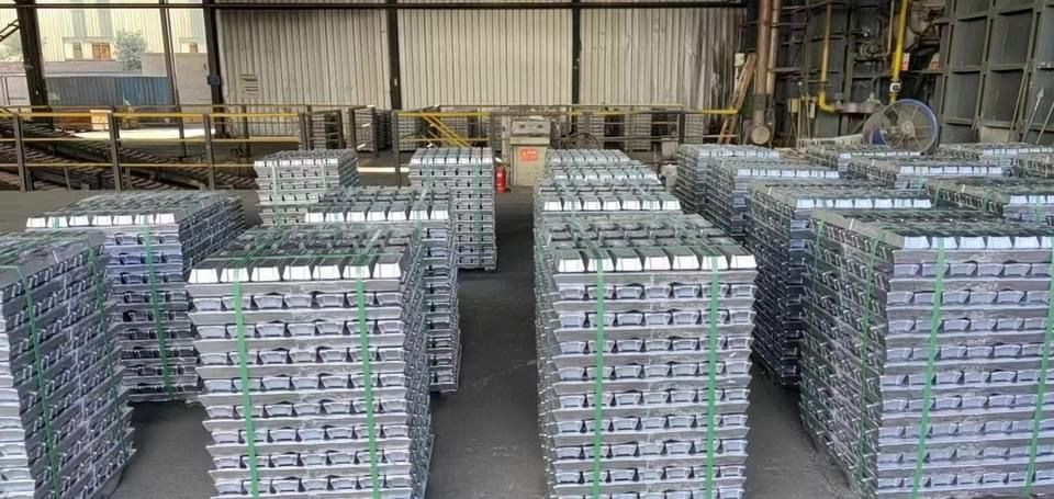 Al Ingot A7 99.7 Cheap Price High Purity Aluminum Alloys Ingot 99.99% 99.9% Aluminum Ingot