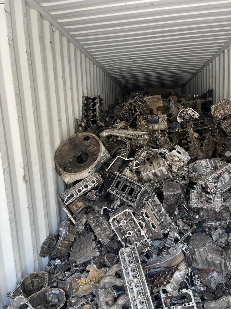 Cheap used engine block scrap engine 99.9 aluminum block scrap